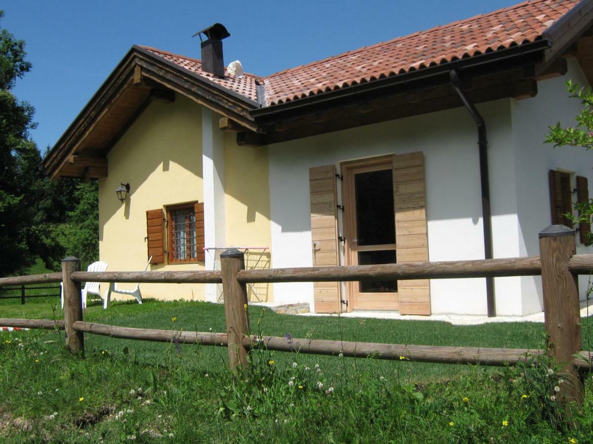 Chalet La Montagnola Villa Borgo Valsugana Exterior photo